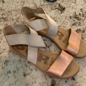 Sorel Ella sandals